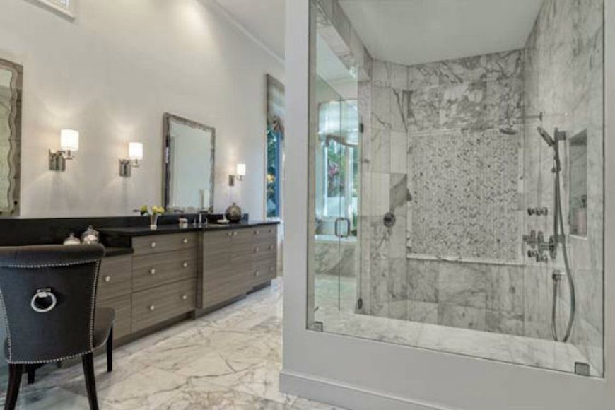 Marble Bathroom Designs to Inspire You. To see more Luxury Bathroom ideas visit us at www.luxurybathrooms.eu #luxurybathrooms #homedecorideas #bathroomideas @BathroomsLuxury