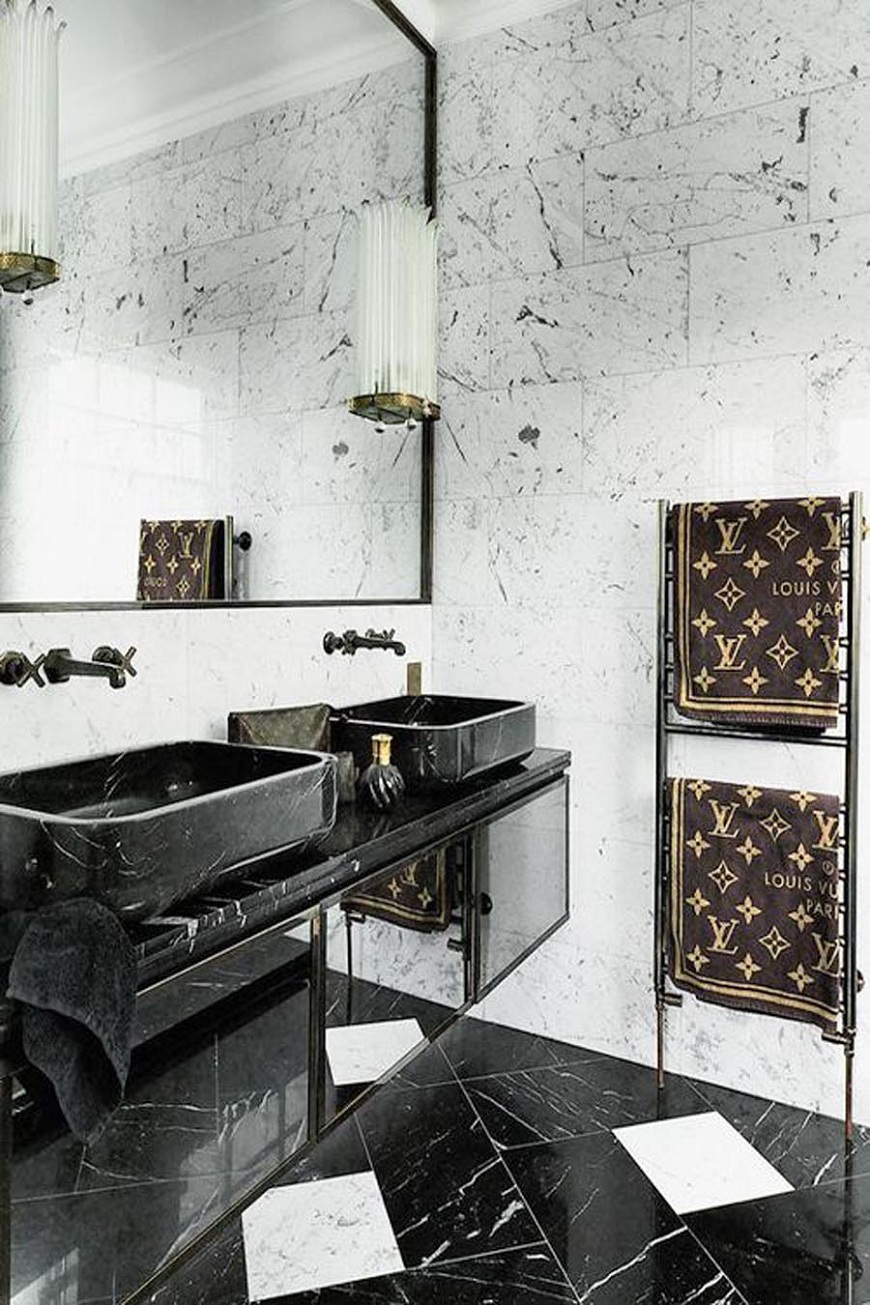 Outstanding Top 10 Black Bathroom Design Ideas ➤To see more Luxury Bathroom ideas visit us at www.luxurybathrooms.eu #luxurybathrooms #homedecorideas #bathroomideas @BathroomsLuxury