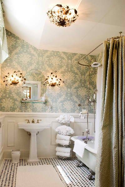 Meet The Most Astonishing Vintage Bathrooms