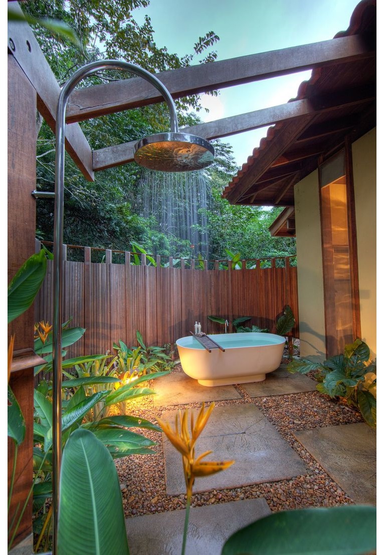 Discover The Most Wanted And Exquisite Outdoor Bathroom ➤To see more Luxury Bathroom ideas visit us at www.luxurybathrooms.eu #bathroom #homedecorideas #bathroomideas @BathroomsLuxury