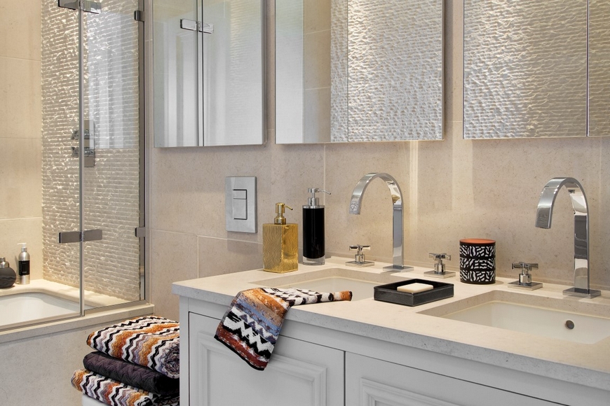 50 Unique Accessories To Make Your Bathroom Sparkle ➤ To see more news about Luxury Bathrooms in the world visit us at http://luxurybathrooms.eu/ #bathroom #interiordesign #luxurybrands @BathroomsLuxury @koket @bocadolobo @delightfulll @brabbu @essentialhomeeu @circudesign @mvalentinabath @luxxu @covethouse_