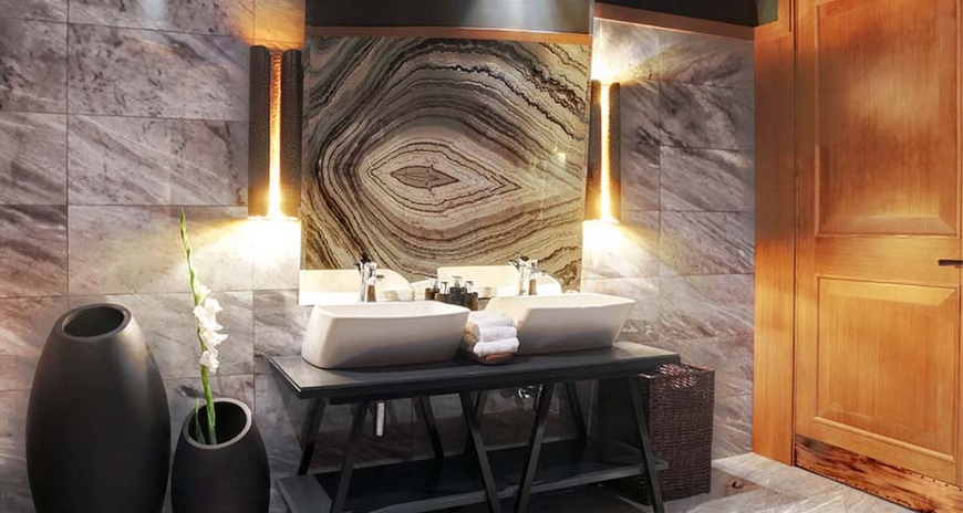50 Unique Accessories To Make Your Bathroom Sparkle ➤ To see more news about Luxury Bathrooms in the world visit us at http://luxurybathrooms.eu/ #bathroom #interiordesign #luxurybrands @BathroomsLuxury @koket @bocadolobo @delightfulll @brabbu @essentialhomeeu @circudesign @mvalentinabath @luxxu @covethouse_