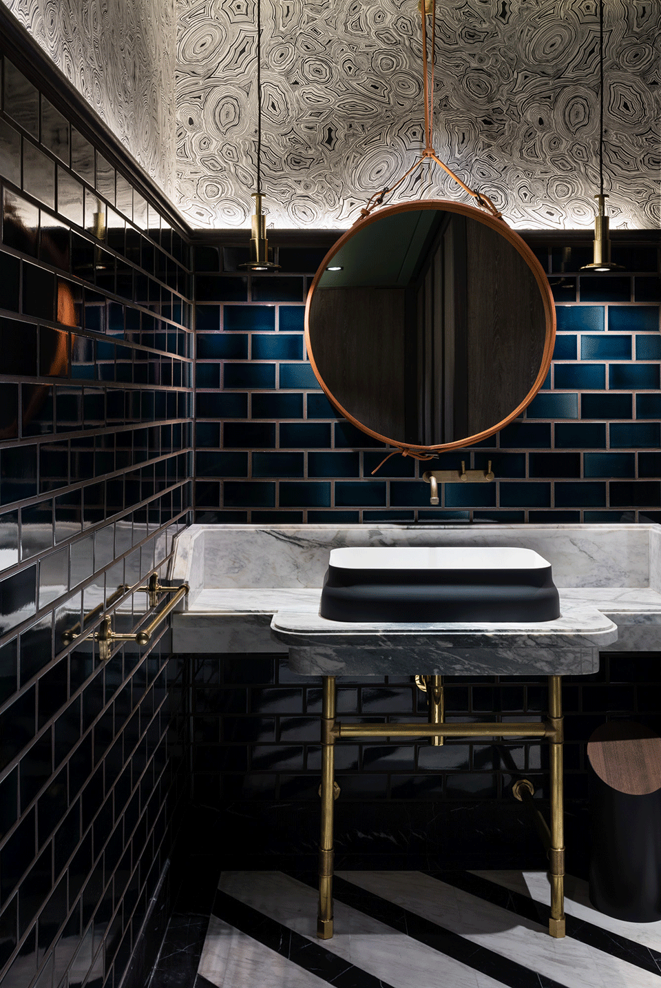 50 Unique Accessories To Make Your Luxury Bathroom Sparkle ➤ To see more news about Luxury Bathrooms in the world visit us at http://luxurybathrooms.eu/ #bathroom #interiordesign #luxurybrands @BathroomsLuxury @koket @bocadolobo @delightfulll @brabbu @essentialhomeeu @circudesign @mvalentinabath @luxxu @covethouse_