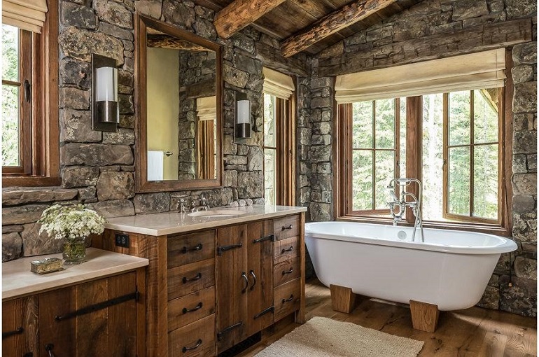 10 Beautiful Rustic Bathrooms To Inspire You Today ➤ To see more news about Luxury Bathrooms in the world visit us at http://luxurybathrooms.eu/ #luxurybathrooms #interiordesign #homedecor @BathroomsLuxury @bocadolobo @delightfulll @brabbu @essentialhomeeu @circudesign @mvalentinabath @luxxu @covethouse_