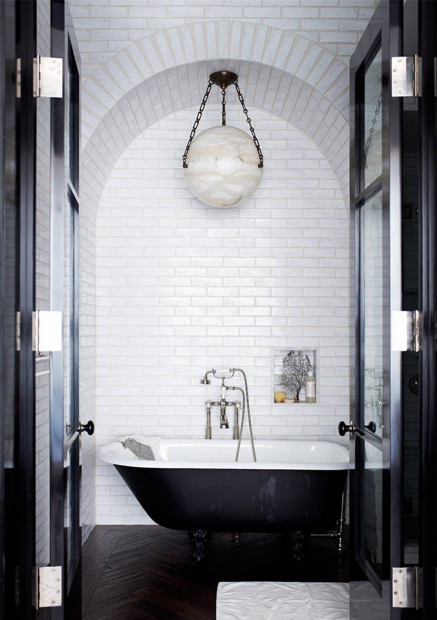 10 Best Modern Luxury Bathrooms With A Seriously Indulgent Flair ➤ To see more news about Luxury Bathrooms in the world visit us at http://luxurybathrooms.eu/ #luxurybathrooms #interiordesign #homedecor @BathroomsLuxury @bocadolobo @delightfulll @brabbu @essentialhomeeu @circudesign @mvalentinabath @luxxu @covethouse_
