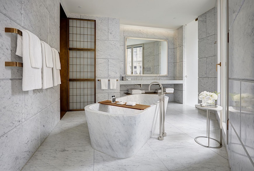 Be Inspired By The Most Beautiful Hotel Bathrooms in the World #luxurybathroomsbrands #luxurybathroomsdesigns #luxurybathroomsimages #bathroomdecorideas http://luxurybathrooms.eu @mvalentinabath