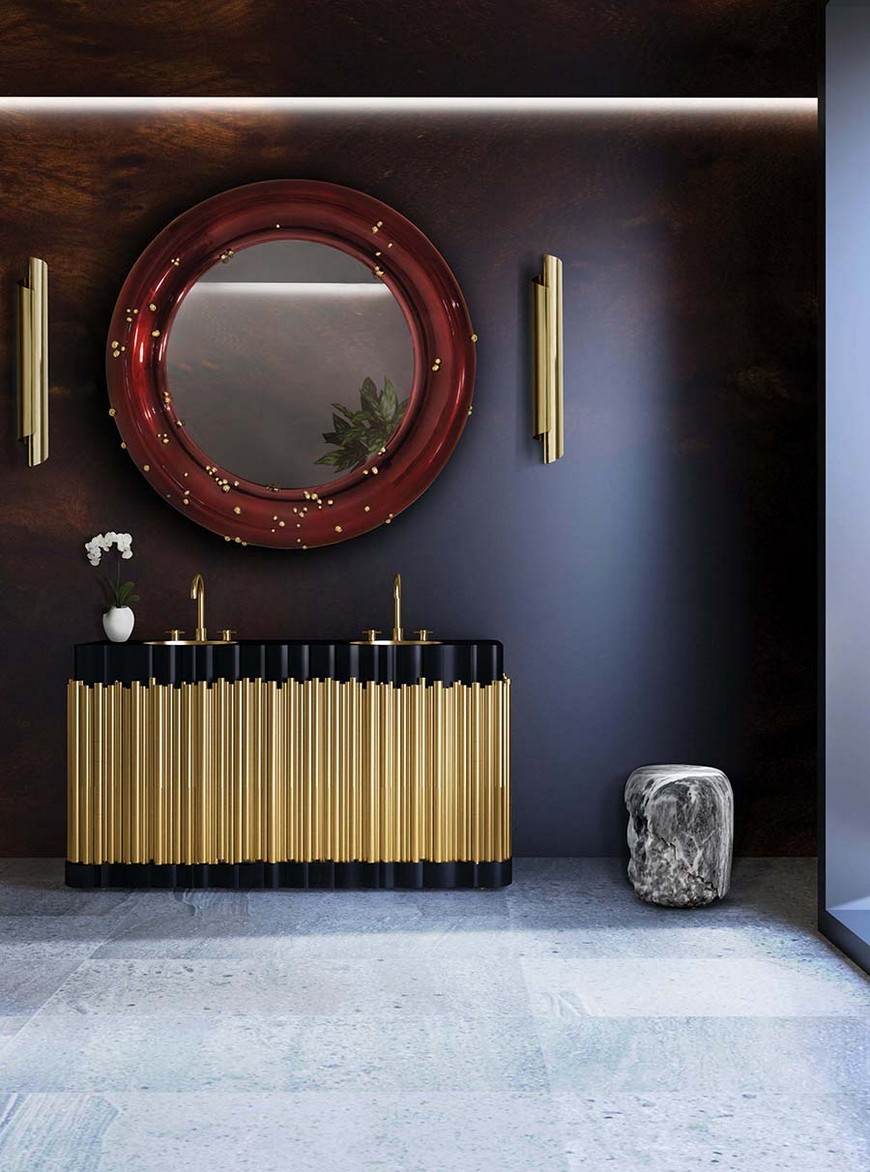 Renovate Your Luxury Bathroom with these Refined Wall Mirror Designs 8