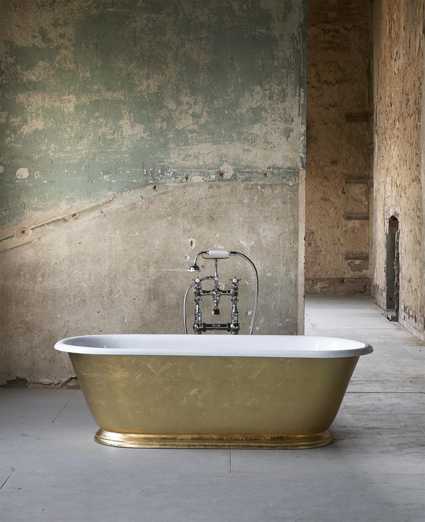 These are Luxury Bathrooms' Favorite Cast Iron Bathtubs from Drummonds 9