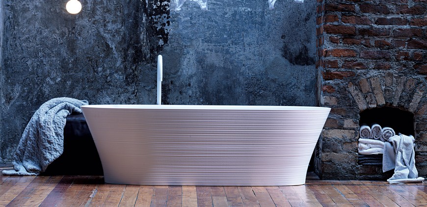 Be Amazed by the Sculptured Aesthetic of Falper's Luxury Bathtubs 1