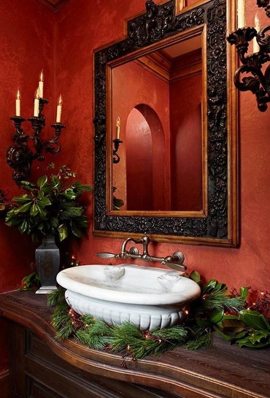 Phenomenal Christmas Decor Ideas For Exquisite Bathroom Interiors 5