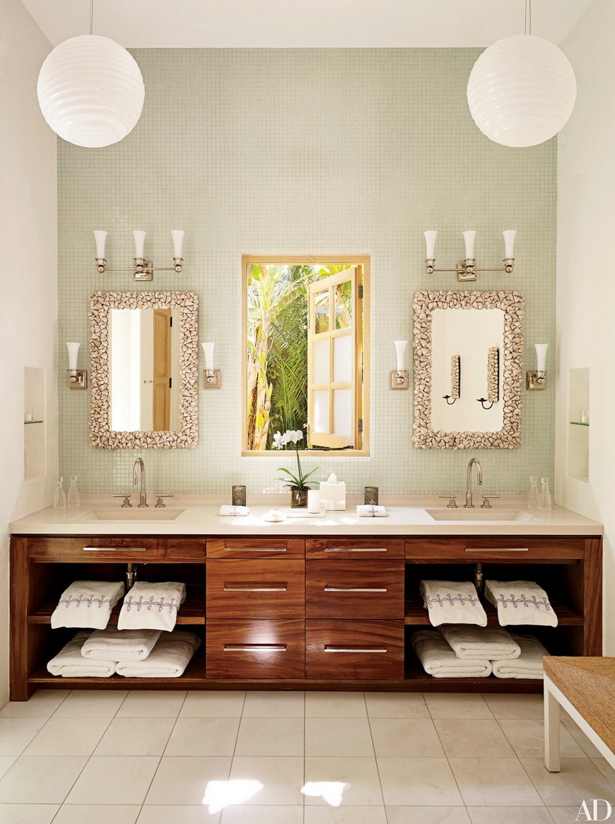 Be Inspired by Unique Bathroom Ideas Featuring Statement Mirrors 1