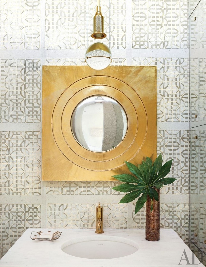 Be Inspired by Unique Bathroom Ideas Featuring Statement Mirrors 3