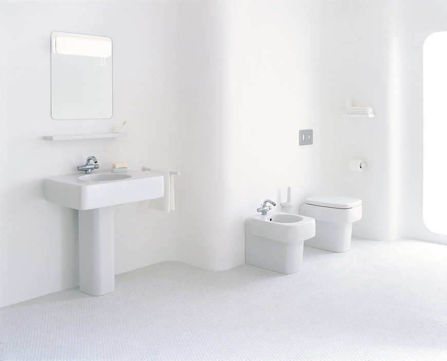 Introduce Top Designer Furniture to Your Bathroom Interior 11